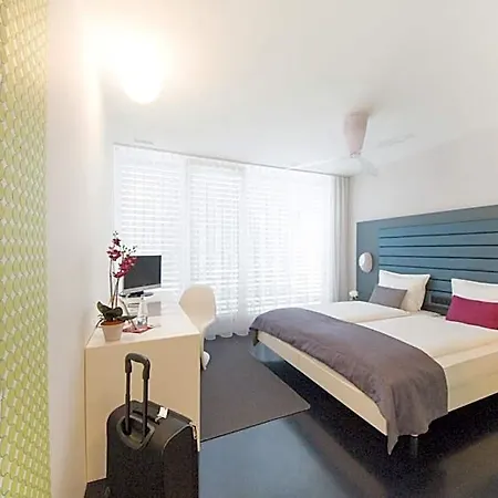 Sky Design Motel 3*