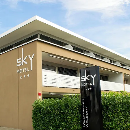 Sky Design Motel 3*