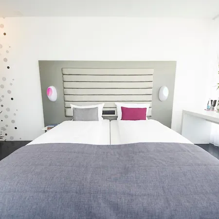 Motel Sky Design 3*