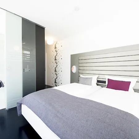 Sky Design Motel 3*
